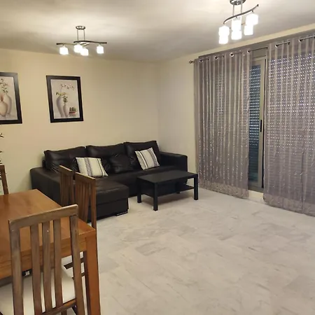 Puerto Marina Apartment- Holidays Appartamento