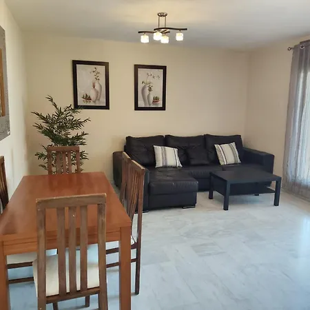 Appartamento Puerto Marina Apartment- Holidays *